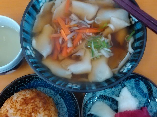 �Ђ��݁A�Ă����ɂ���A�Е��i�����j_���̉w ����̂�