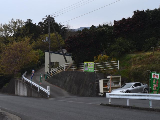 t͍Ζʂ̓X܂ɂȂ܂B_̌