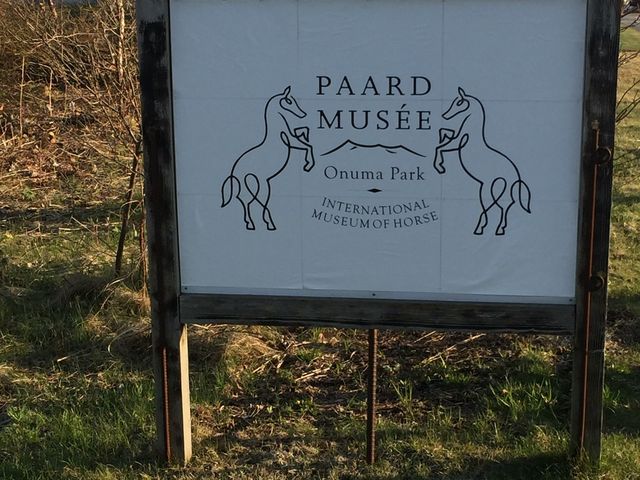 �Ŕ�_������R�q��