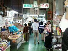 ���g���[����̑��q�u���ݎs��ւ̓��e�ʐ^1