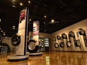 ҂Bridgestone Innovation Gallery̓eʐ^2