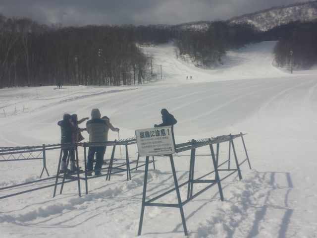 �Q�����f_�J�����X����T�����C�o�X�L�[��