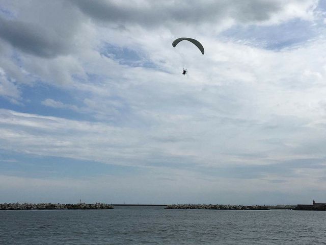 �ЂƂ�ł������A��s���̎ʐ^���B���Ă��炢�܂����I_�����M�C���p���O���C�_�[�̌�