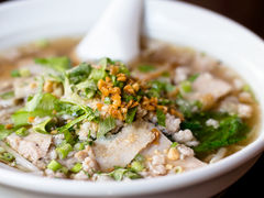 WX~^C JASMINE THAI lJX̎ʐ^1