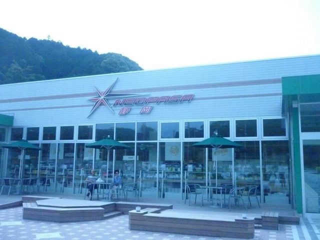 �É��T�[�r�X�G���A�i������j