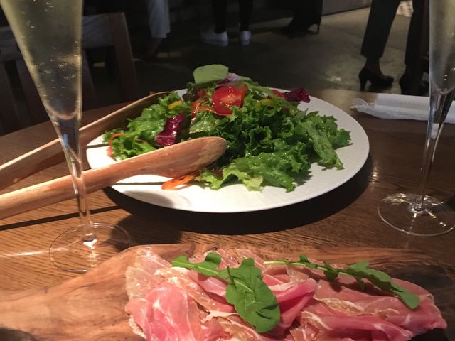 nƃT__T@g[ NI SALVATORE CUOMO C`o s 