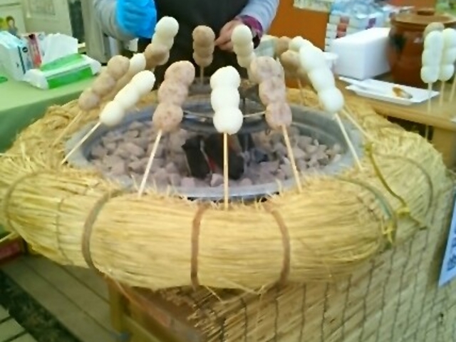 �w�͘F���ŏĂ���Ă���Ă����񂲁x�B_�͌��Έ��