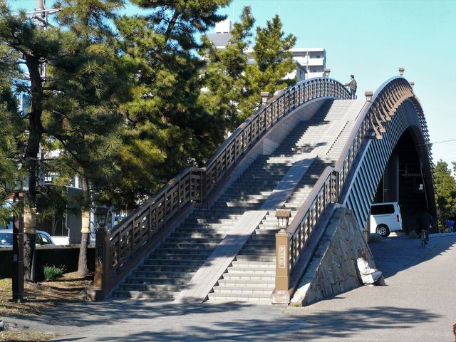 草加松原「松並木」（国指定名勝おくのほそ道の風景地草加松原）】アクセス・営業時間・料金情報 - じゃらんnet