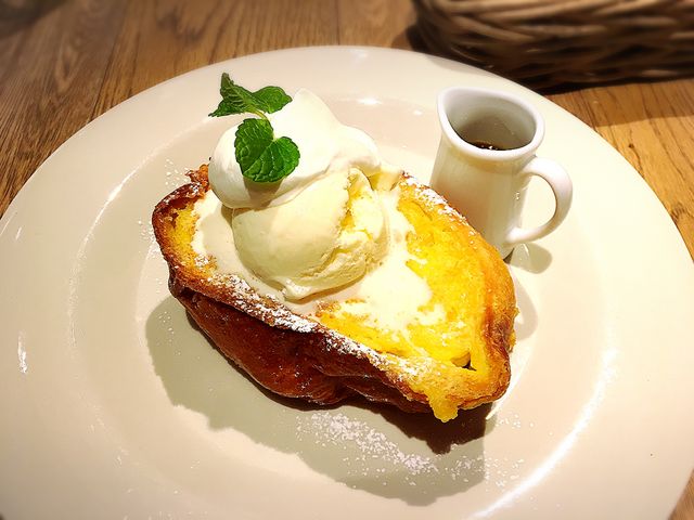 ӂƂ[( &#728;&#840; &#7509; &#728;&#840;  )_cafe&books bibliotheque  gˎX