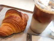 񂳂GONTRAN CHERRIER TOKYOiSg VFG j̓eʐ^1