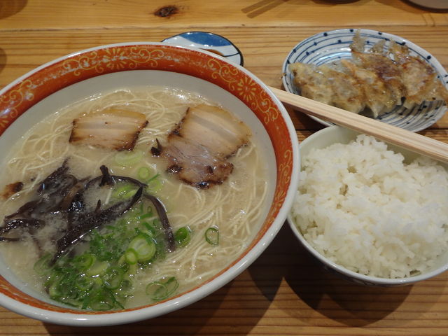 roseŝ߂񂭂 wX̓eʐ^3