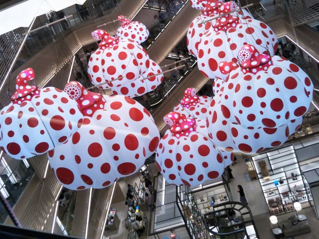 ���Ԝ\������̍�i_GINZA SIX