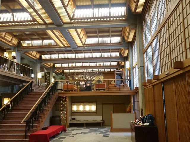 ���Â�     ���R���C�̓���     ���ɏ������C����_���c������