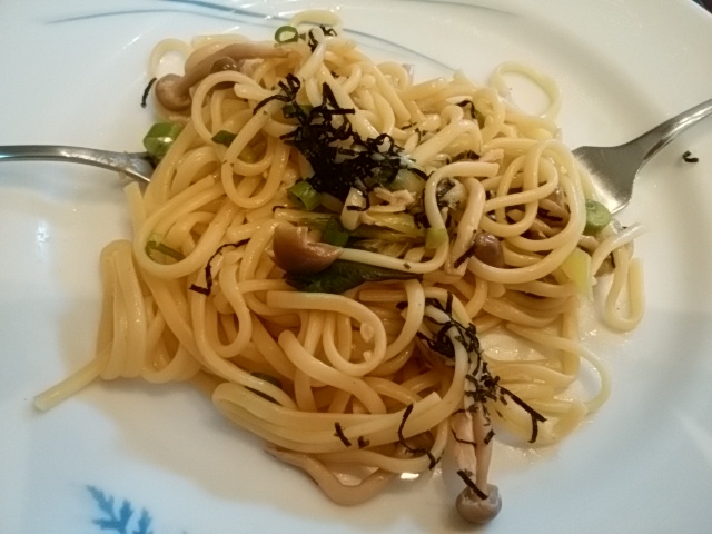 [ۂ̃fj[YE쌧OX̓eʐ^1