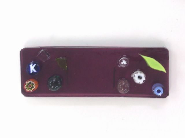 ���u���A�Ă��グ�O�B_�K���X�A�[�g�̌��H�[�ɓ��w�O�̌�����