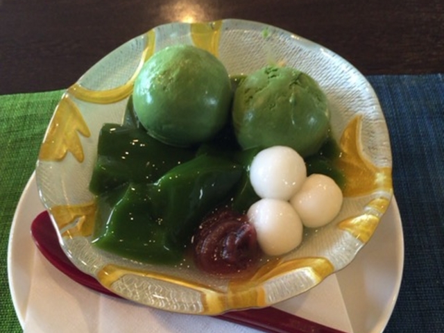 �喞���̖����X�C�[�c_�������g�{�X