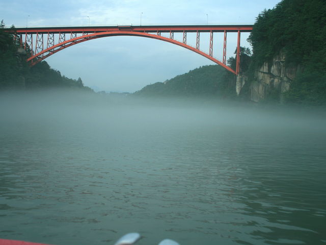 o`ĊԂȂʉ߂bߋ勴_bߋVD