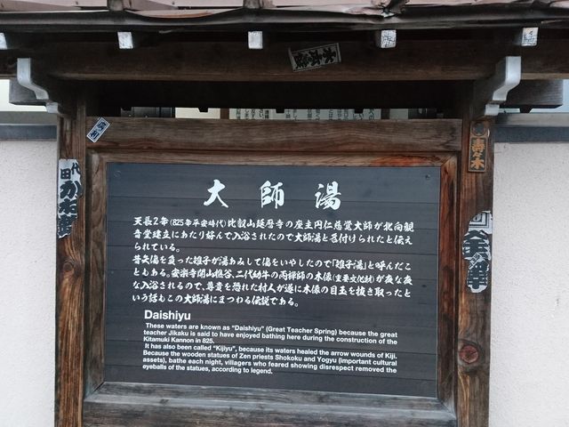 ��t��_��t��