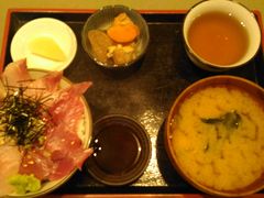 fojhpdgh����̔������r TETSU �O�ւ̓��e�ʐ^1