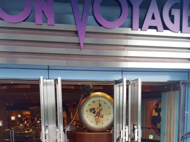 �V���b�s���O_�{���E���H���[�W��