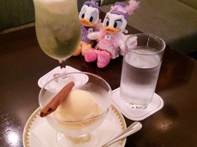 �A�C�X�N���[���ƃh�����N��_�}�[�����Y�E���E���W