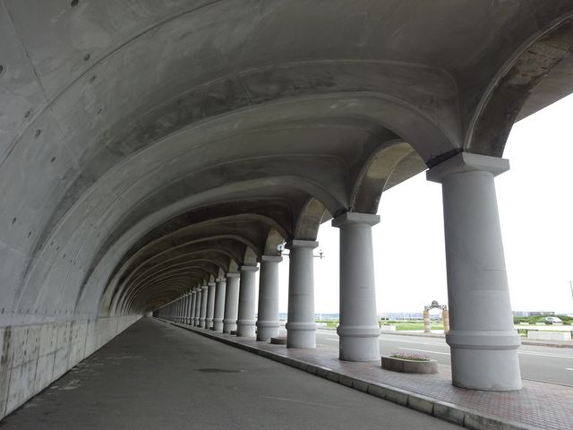 �t���`�k�h�g��h�[��