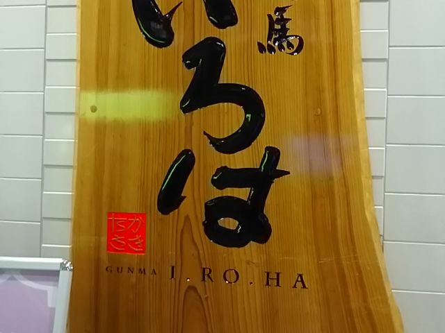 �Ŕ�_�Q�n�����