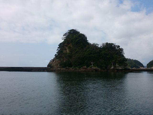 ꂨ񂳂̈ɓN[YEc`VD̂΂̓eʐ^5