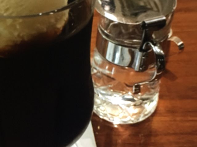 l̊ەX {YUFURAX̓eʐ^1