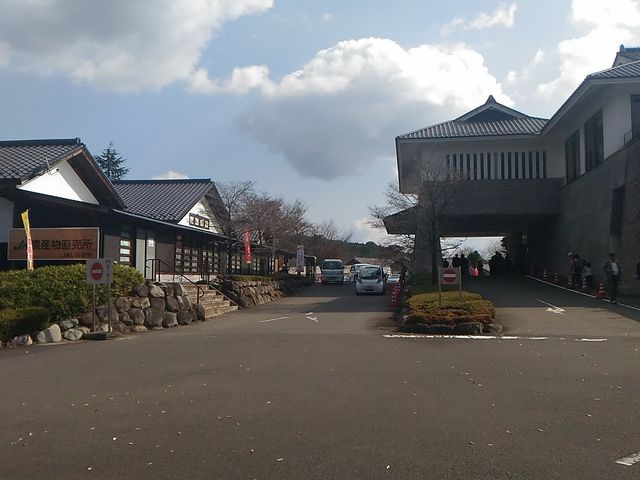 �E�G�F����{�݁A���F��ؒ�����_���̉w�����˂���@���C�����Ղނ�