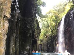 r.berry����̍���䋬�݂��{�[�g�ւ̓��e�ʐ^1