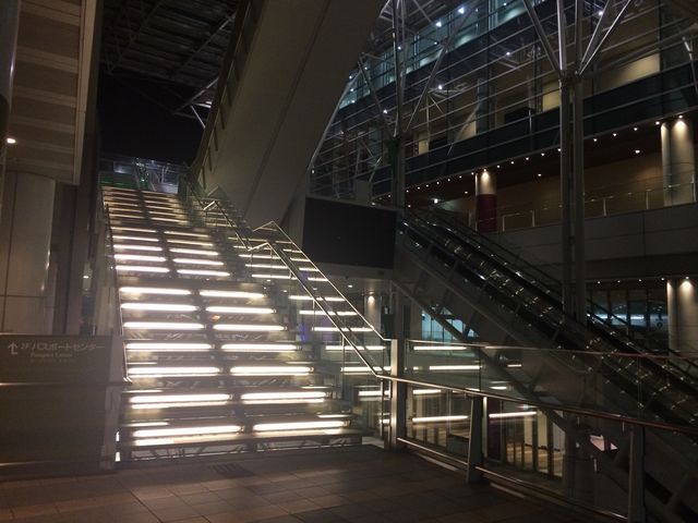 ��̕��i_�T���|�[�g����