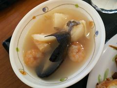 ������[����̐X�̃e�[�u���ւ̓��e�ʐ^1