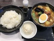 ݂񂳂̃J[nEXCoCoԉnڔʓX̓eʐ^1