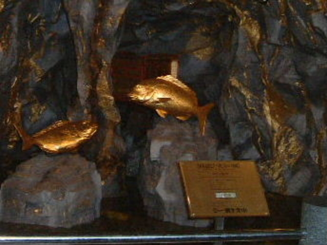 �n�ꔎ����_�␶�Ƒ����s��