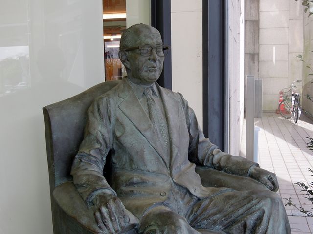 ̂̉ÕLOفiуvUj̓eʐ^1