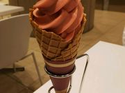 邷̐D{X@Caffe@di@FESTA̓eʐ^1