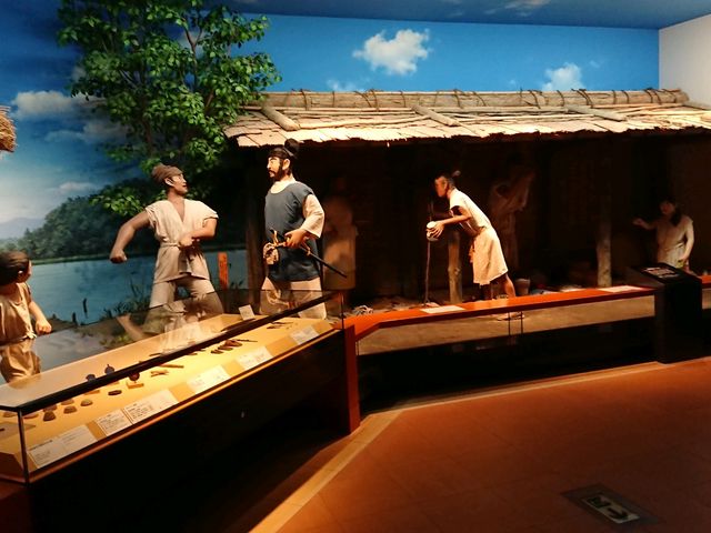 �o�_���y�L�̐l�тƁB

_���������Ñ�o�_���j������