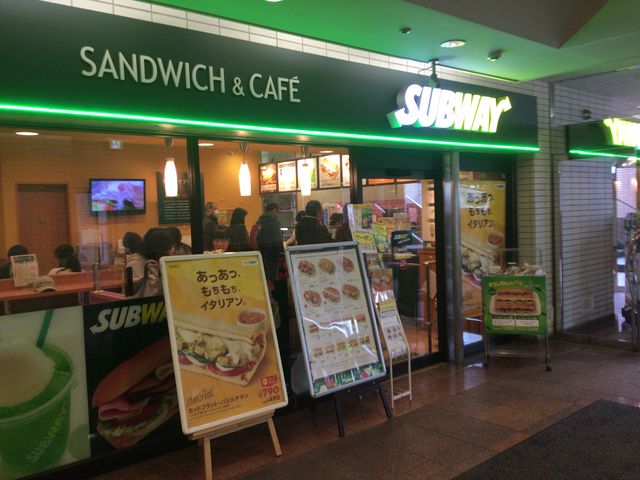 ^aD̃TuEFCpIX̓eʐ^1