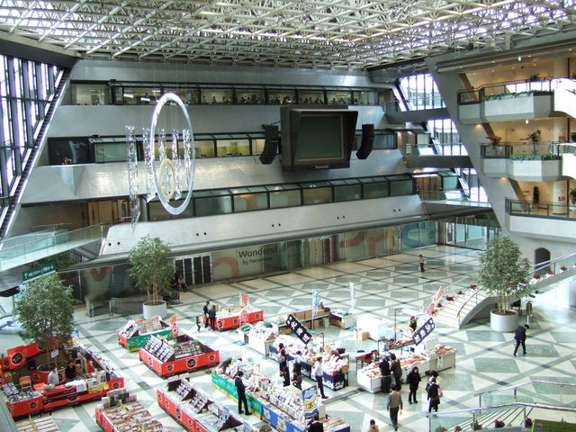 PK̃z[ł̓CxgĂ܂_TWIN21