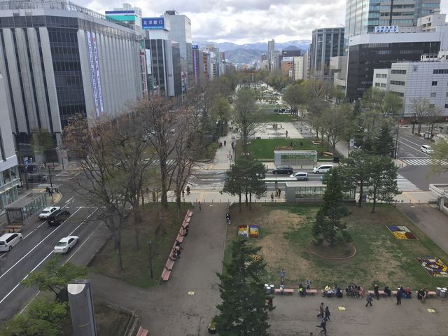 �i�F�������ł���_�����ۂ�e���r��