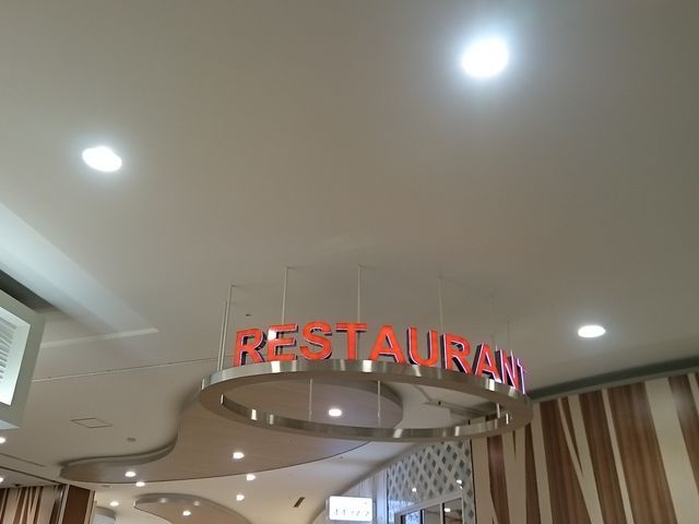 XgXɂ܂_ēȂׂ CI[ÓX