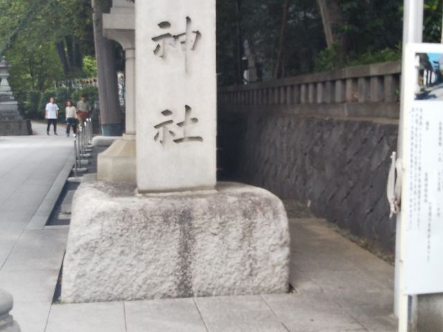 �����_��