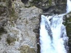 �A�N�Z���[���J�C����̎O�c��ւ̓��e�ʐ^1