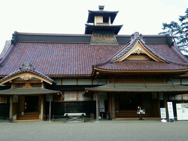 �����O��_�ܗŊs��