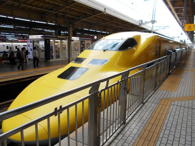 ドクターイエロー（新大阪駅にて）_京都鉄道博物館