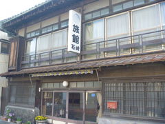 �g�V���[����̌������̊X���݂ւ̓��e�ʐ^1