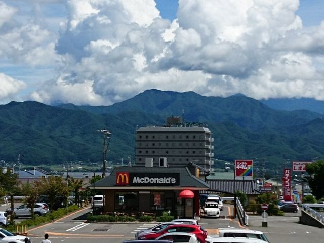 ̃}NhihxVCX̓eʐ^1