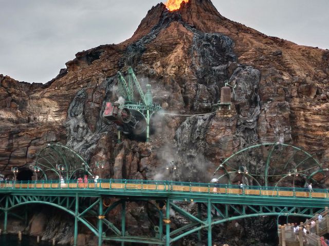 ����_�����f�B�Y�j�[�V�[(R)