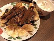 ~Nۂ̃T}NJtFYa}[XiCHOCO CRO SAINTMARC CAFEj̓eʐ^1